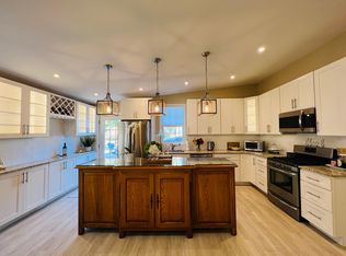 131 Boston Post Rd #A, Old Saybrook, CT 06475