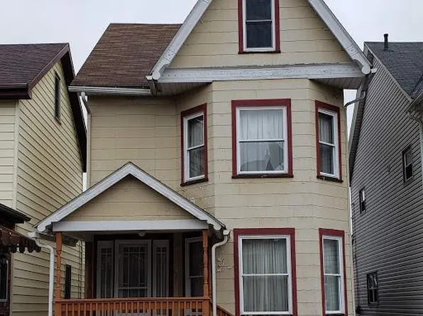 806 1st Ave, Altoona, PA 16602