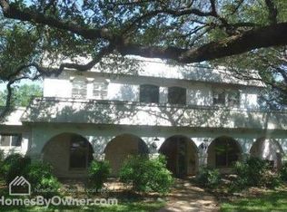 8114 Country Side Dr, San Antonio, TX 78209