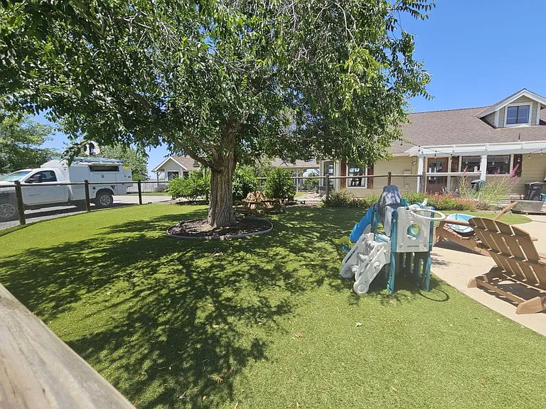 22530 Rolling Meadows Dr — Photo 3