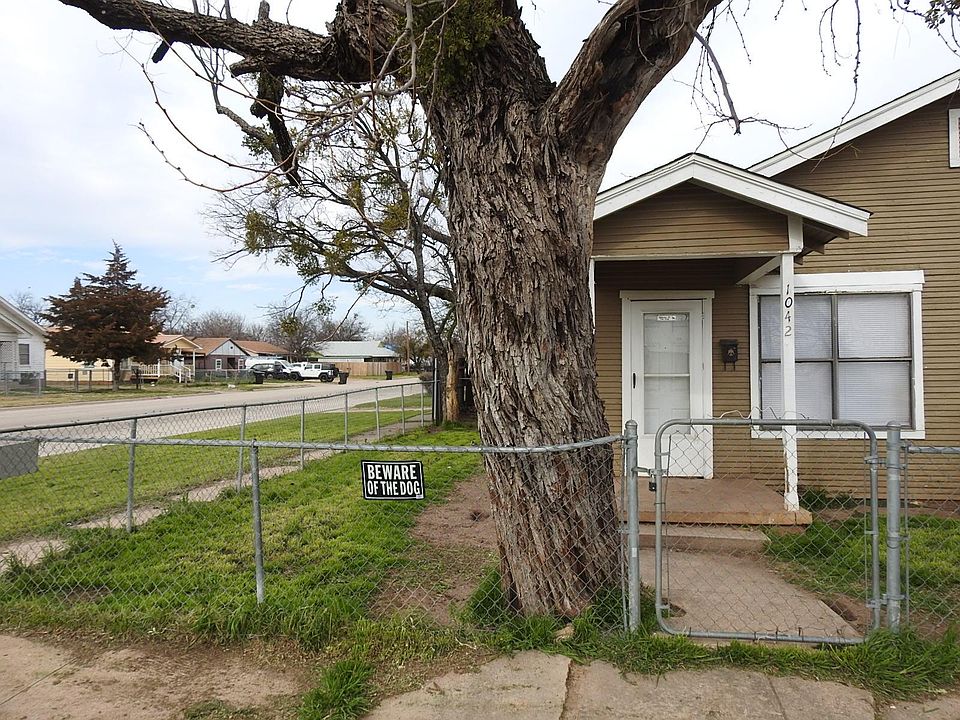 1st image of 1042 S 8th St