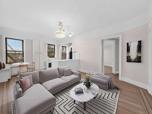 44-14 Newtown Rd #4T, Queens, NY 11103