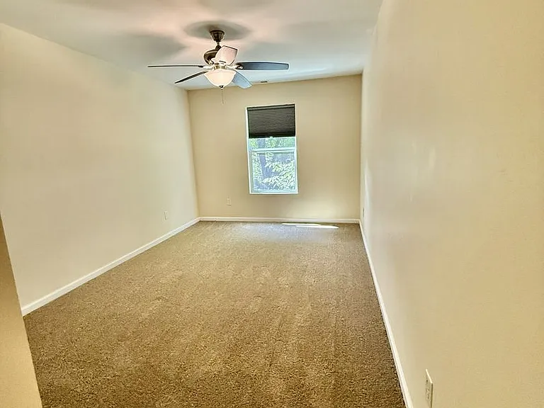4205 Dartmouth St — Photo 14