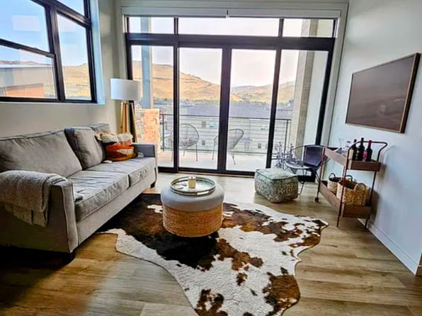 3928 E Haystack St Unit 301