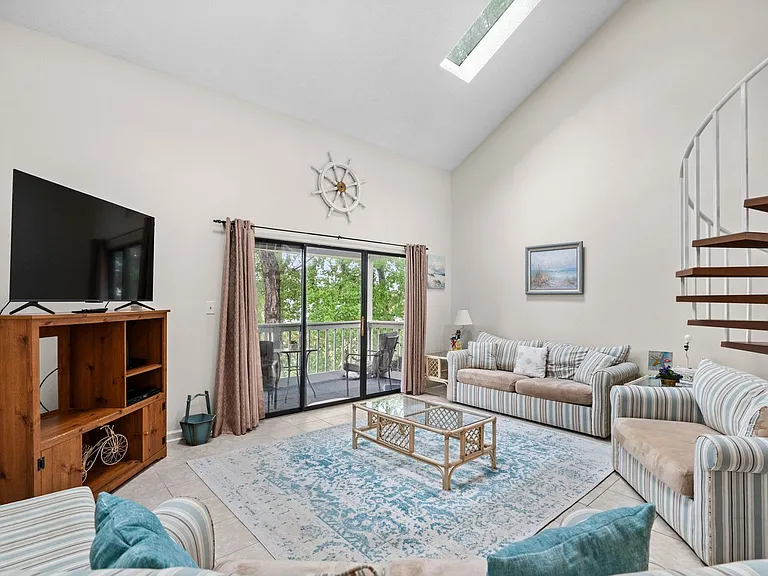 1890 Auburn Ln #29E — Photo 4