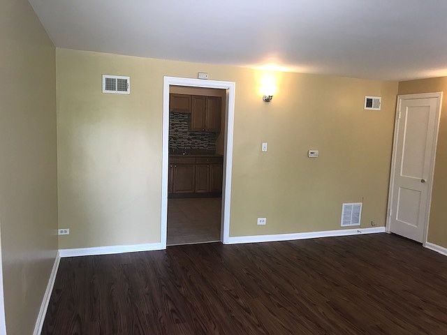 2nd image of 2238 E 96th St