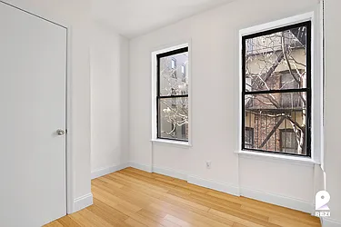 Rented by REZI