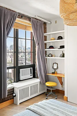 Sold by Compass | media 5