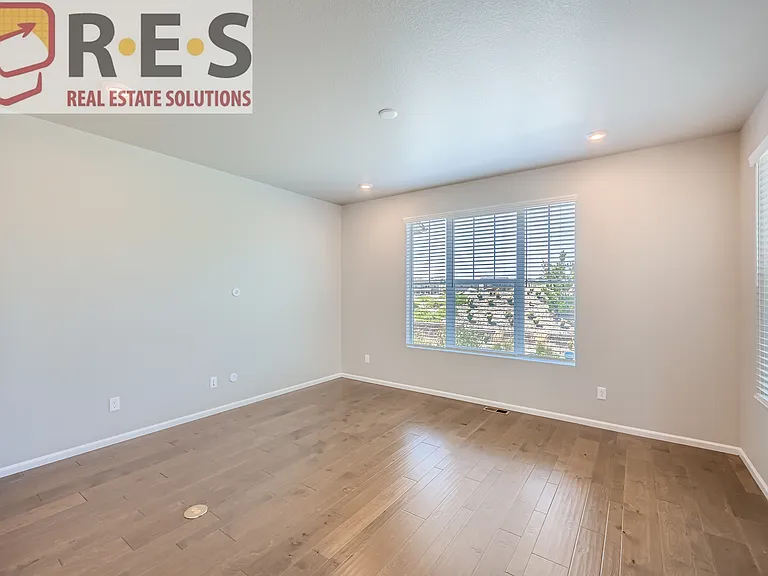 7199 Othello St — Photo 10