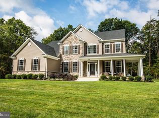 100 Saratoga Woods Ln, Stafford, VA 22556