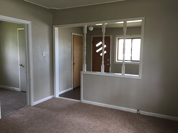 4th image of 260 W 36th St