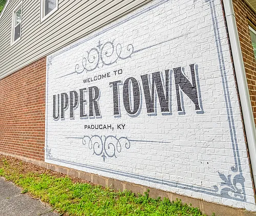 Upper Town Townhouses & Flats Photo 1