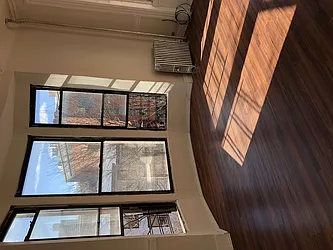 Rented by Avi Realty Manhattan