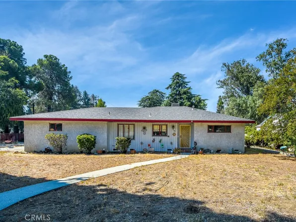 186 E Santa Rita Pl, Banning, CA 92220