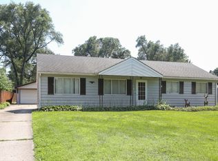 201 Morgan St, Lockport, IL 60441