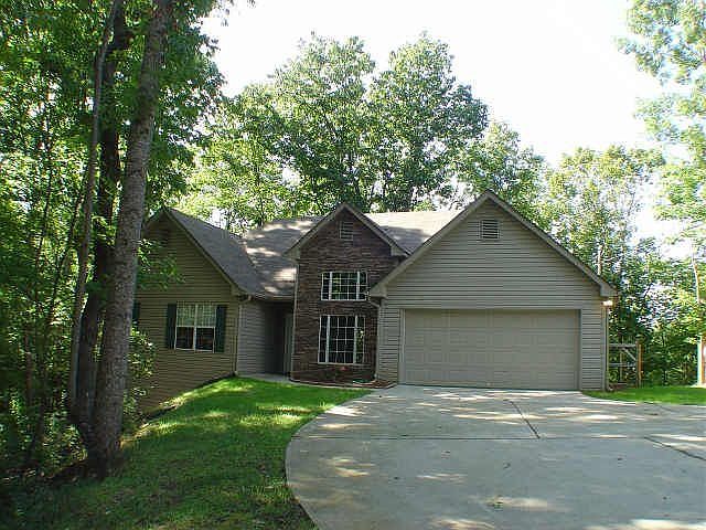 3 Bedroom, 2 bath, finished Basement, 1 Acre