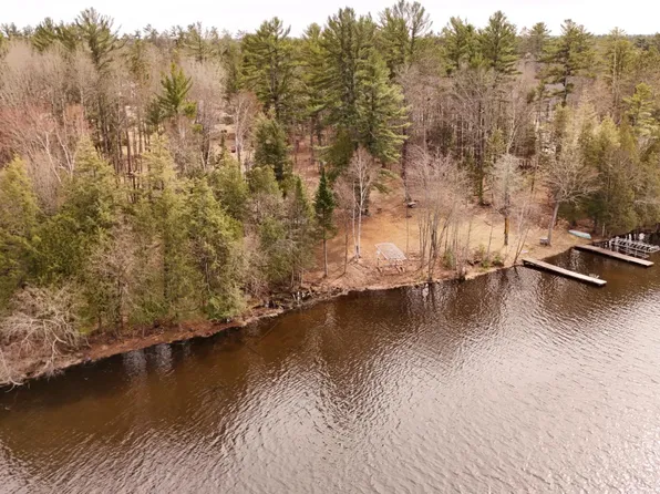 6 Riverdale Ln, Eagle River, WI 54521