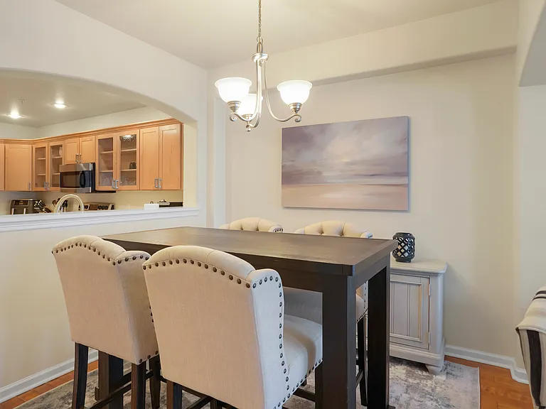 1727 N Pearl St #206 — Photo 11