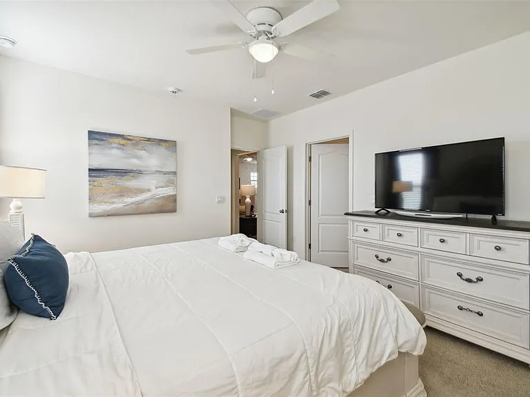 7704 Oakmoss Loop — Photo 18