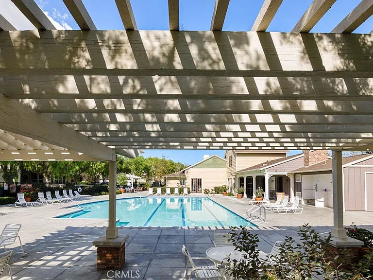 297 Tustin Field Dr — Photo 39