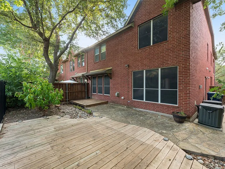 317 Gershwin Way — Photo 7