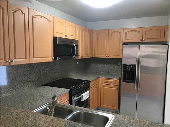 4th image of 8851 NW 119th St #22232