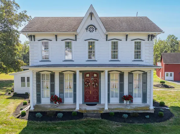 74 Walnut Dr, Berwick, PA 18603