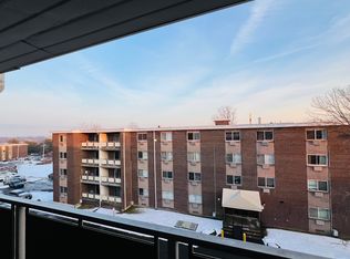 81 Claudia Dr #456, West Haven, CT 06516