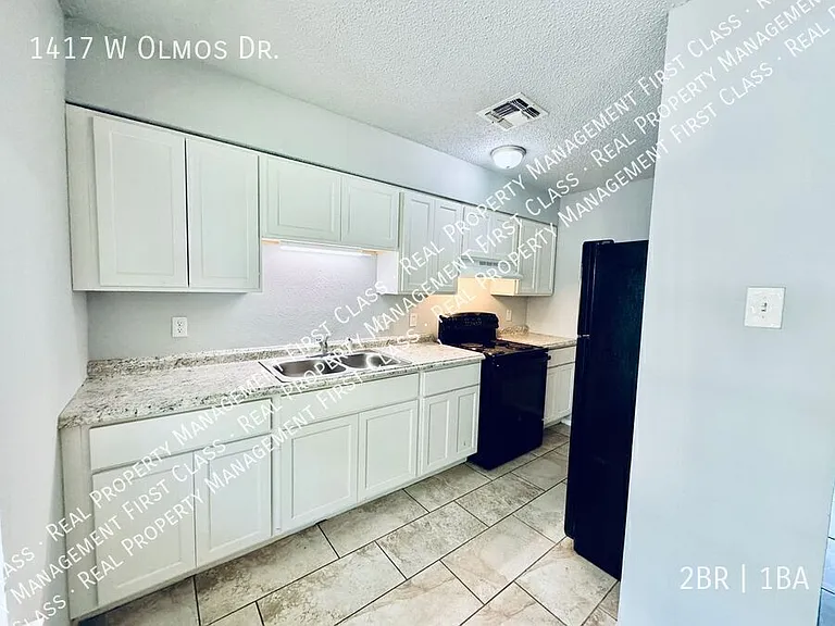 1417 W Olmos Dr — Photo 4
