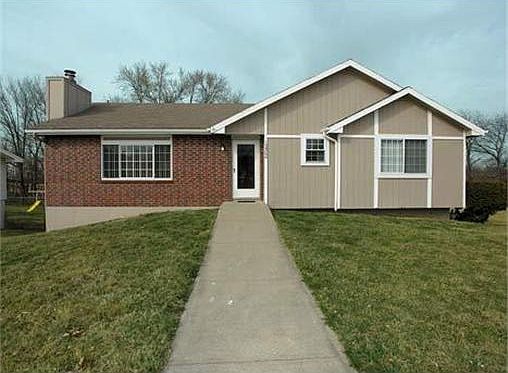 1st image of 13500 Heritage Dr