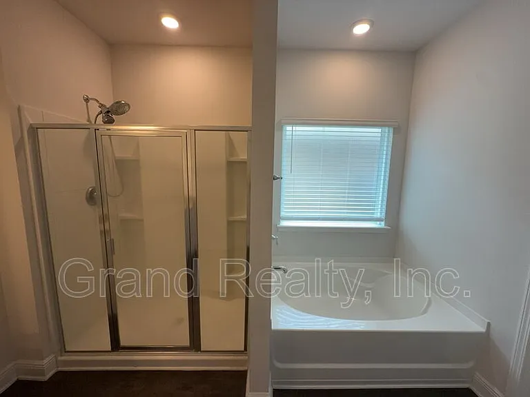 3757 Hawks Landing Cir — Photo 14