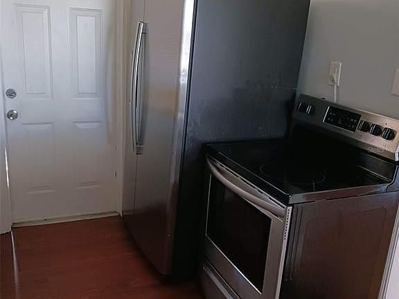 5th image of 4001 W Mullen Ave