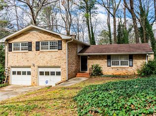 4460 Lake Breeze Dr, Stone Mountain, GA 30083