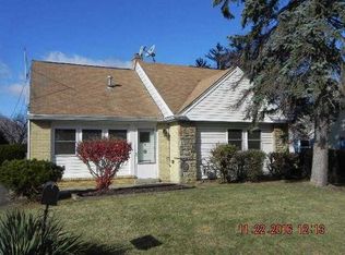 336 Rolling Hill Rd, Elkins Park, PA 19027