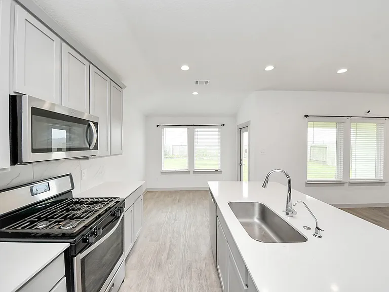 7923 Cattleman Valley Dr — Photo 14