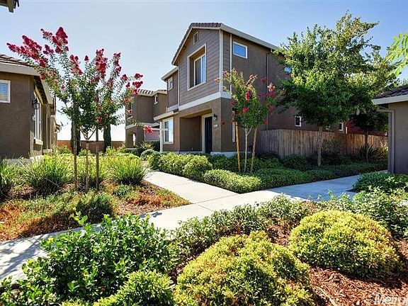 4th image of 4014 Vittoria Ln