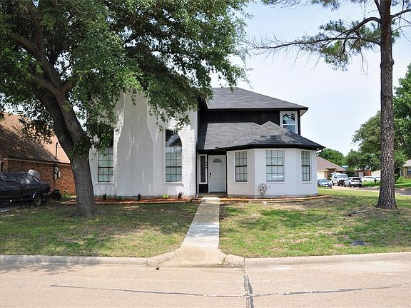 2nd image of 909 Valleygreen Dr