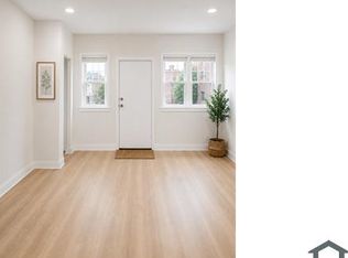 185 Cowles St, Bridgeport, CT 06607