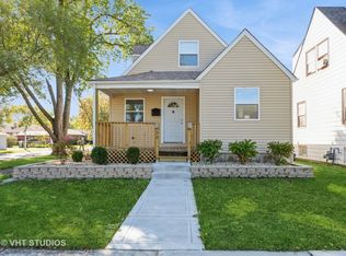 32 E 140th Ct, Riverdale, IL