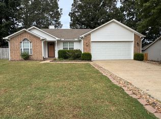 2619 Valley Forge Dr, Benton, AR 72015