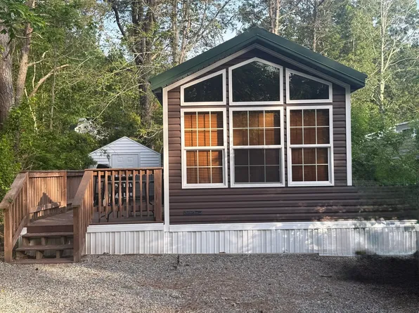 185 Cotuit Rd, Sandwich, MA 02563