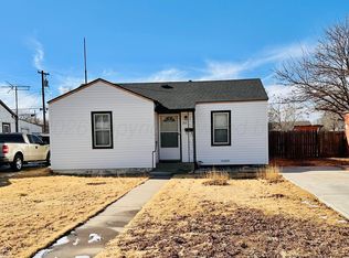 217 Oak Ave, Dumas, TX 79029