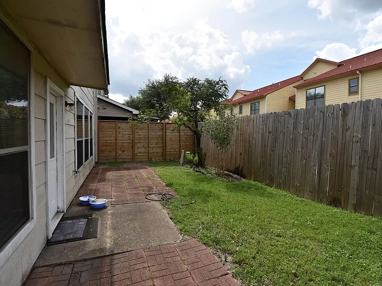 13102 N Bellaire Estates Dr — Photo 33