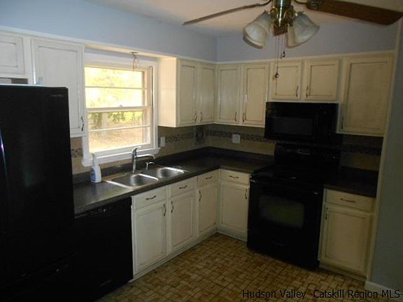 2nd image of 580 Milton Tpke