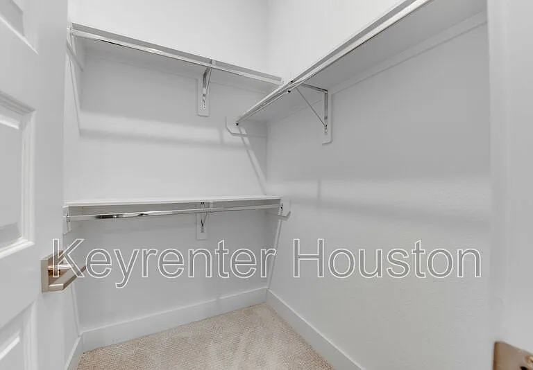 2928 Lamar St — Photo 25