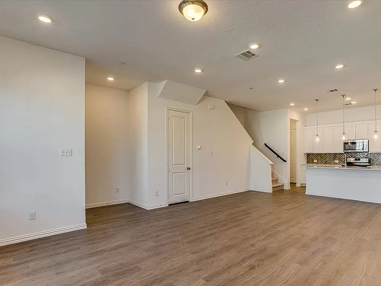 9935 Schramm St — Photo 21