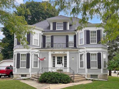 103-105 N Harlem Ave, Freeport, IL, 61032