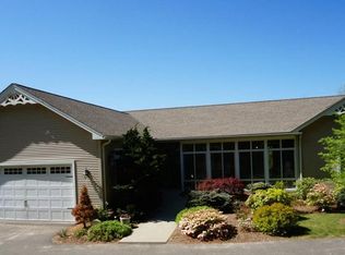 310 Amherst St, Granby, MA 01033