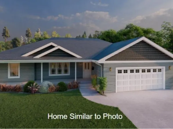 1274 Putnam Dr, Pulaski, WI 54162