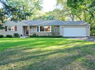285 Meadowbrook Dr, Northfield, IL